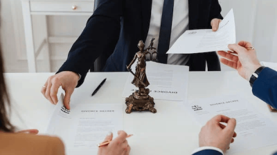 How To Hire A Divorce Lawyer